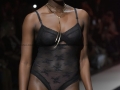 Salon international lingerie Paris 17 janvier 2026 fashion show catwalk the selection CAR_0159