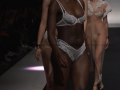 Salon international lingerie Paris 19 janvier 2026 fashion show catwalk everyday sensuality CAR_2549